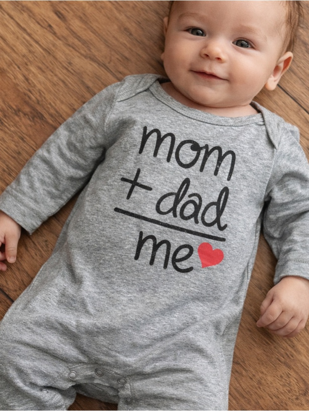 Adorable baby romper by Echunoy, size 60 (approx. 2–4 months)